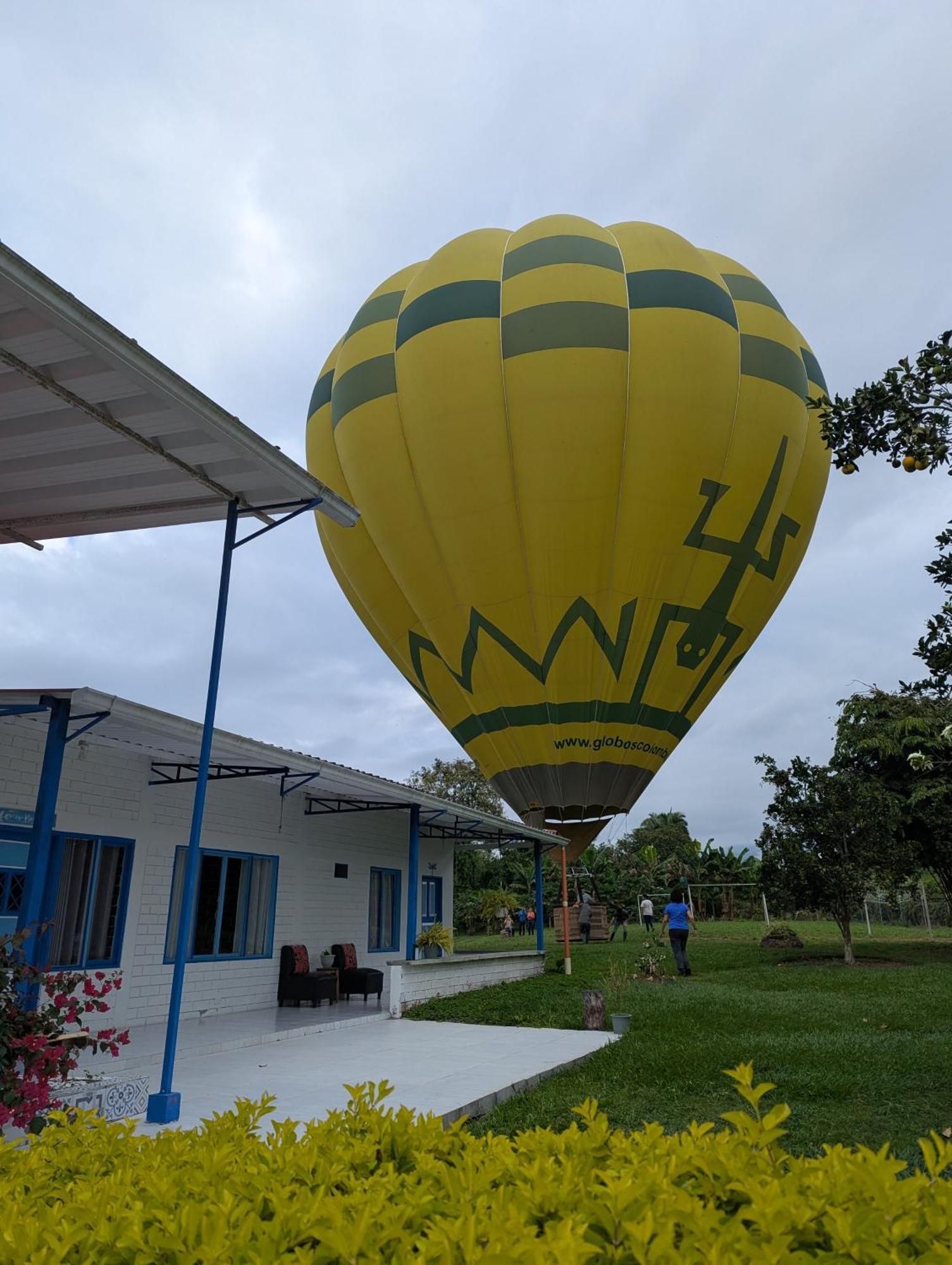 La Bella Vista Casa de hóspedes Calarcá Exterior foto